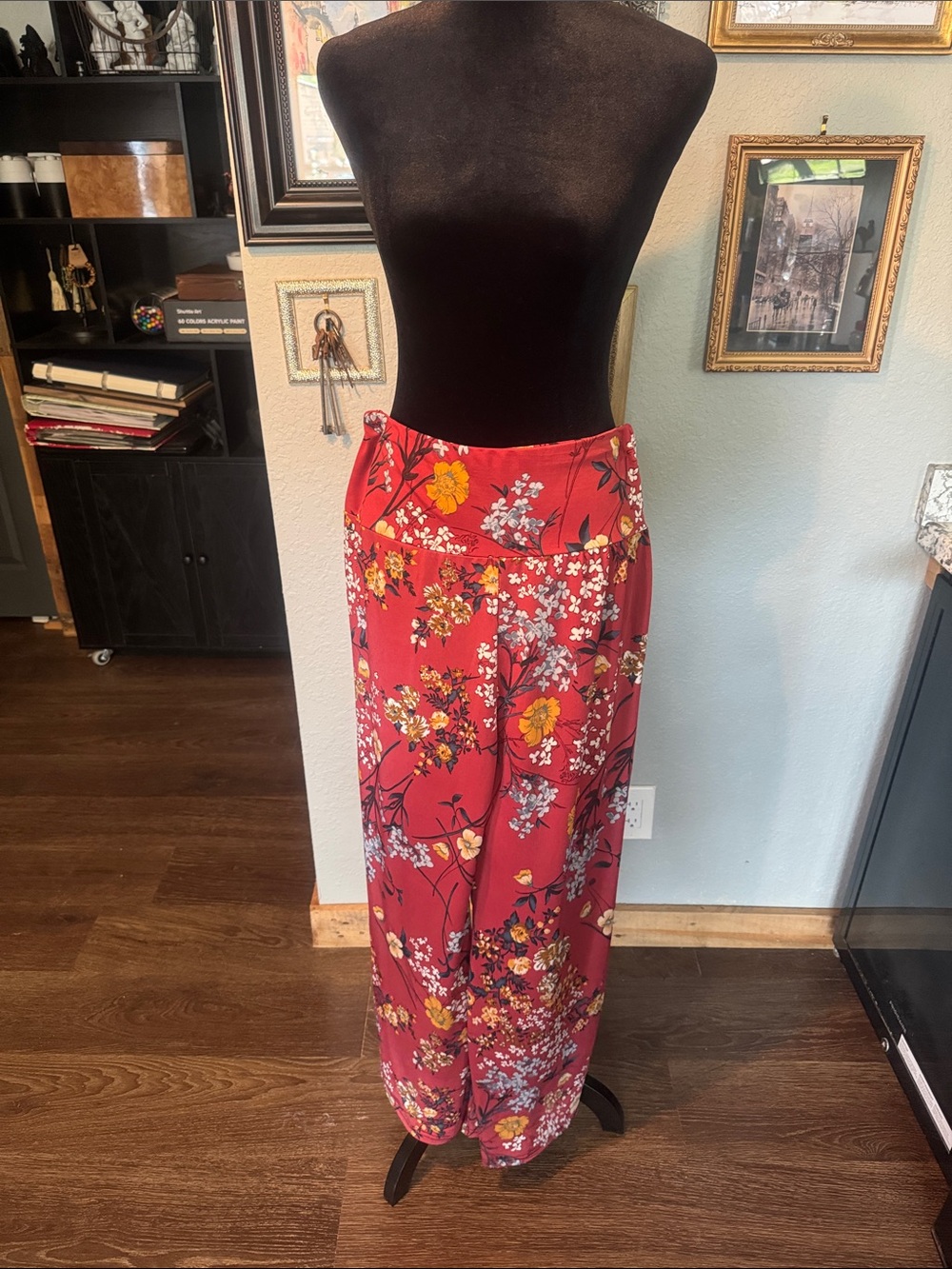 Red Floral Wide-Leg Pants with Elastic Waist